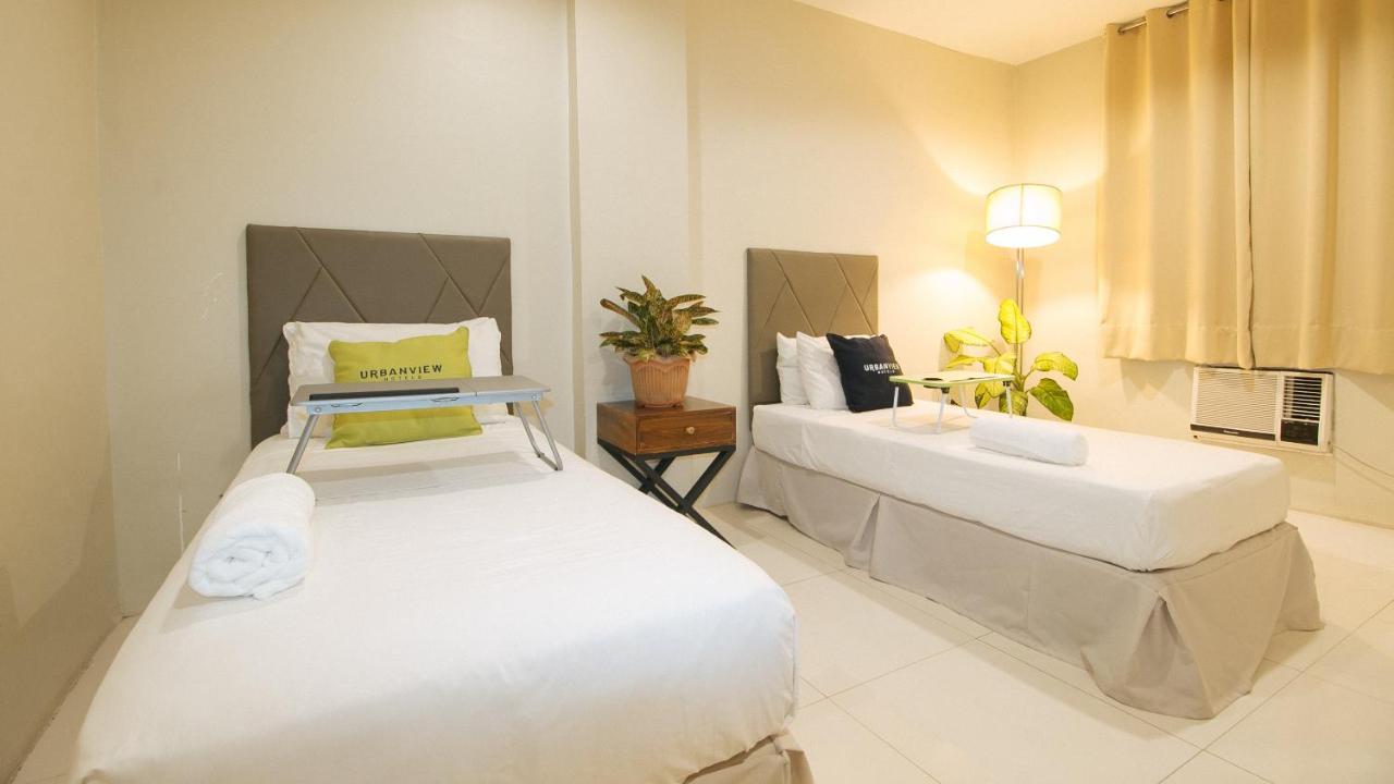 Urbanview At Lacson Street Bacolod City By Reddoorz Luaran gambar