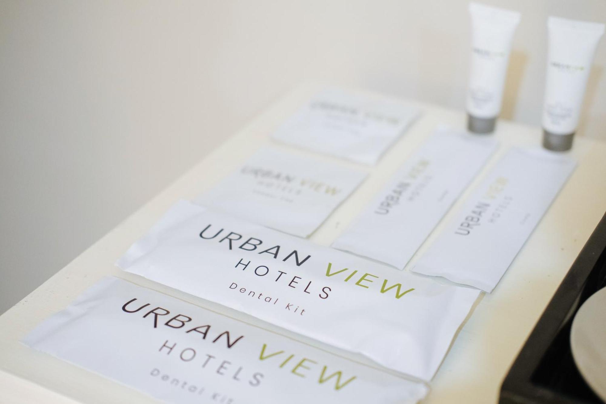 Urbanview At Lacson Street Bacolod City By Reddoorz Bilik gambar